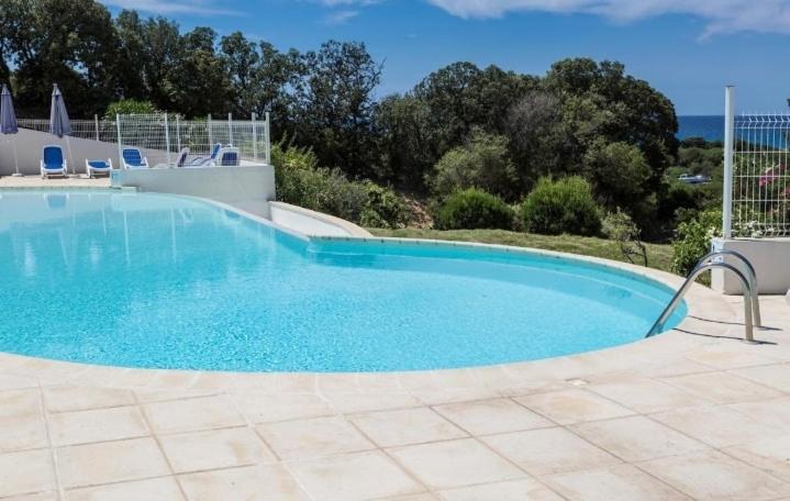 Capra Scorsa - Appt Vue Mer Et Piscine Partagee Belgodère Exterior foto